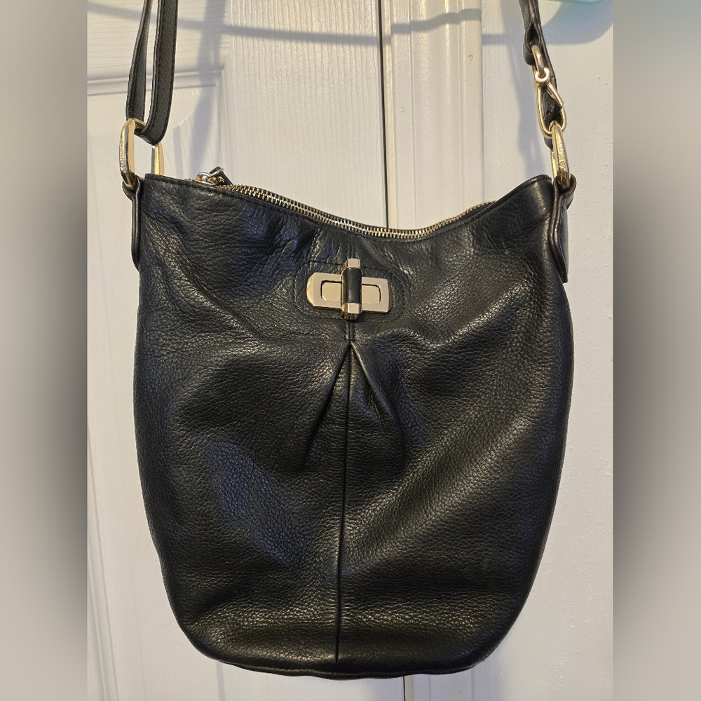 B. Makowsky black convertable Purse/ Crossbody  GREAT CONDITION!